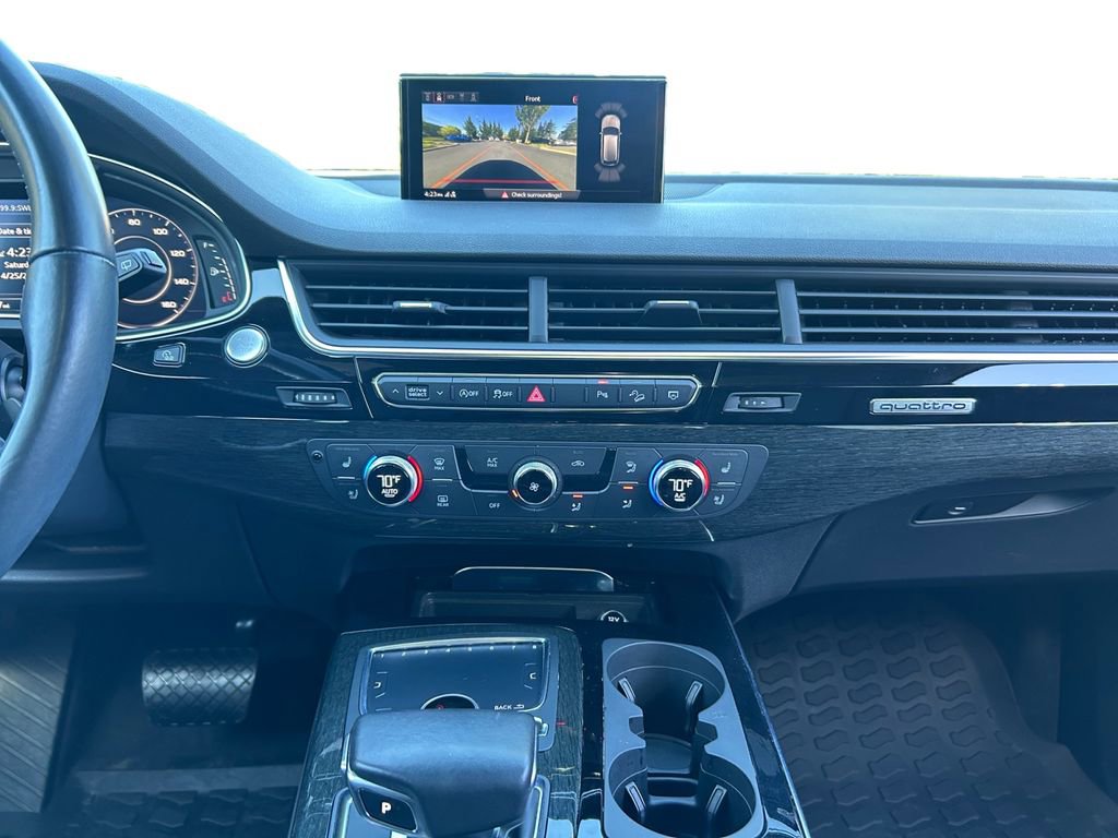 Used 2018 Audi Q7 3.0T Premium Plus w/ Premium Plus Package AWD/4WD image 12