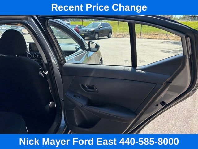 Used 2024 Nissan Sentra SV FWD image 22