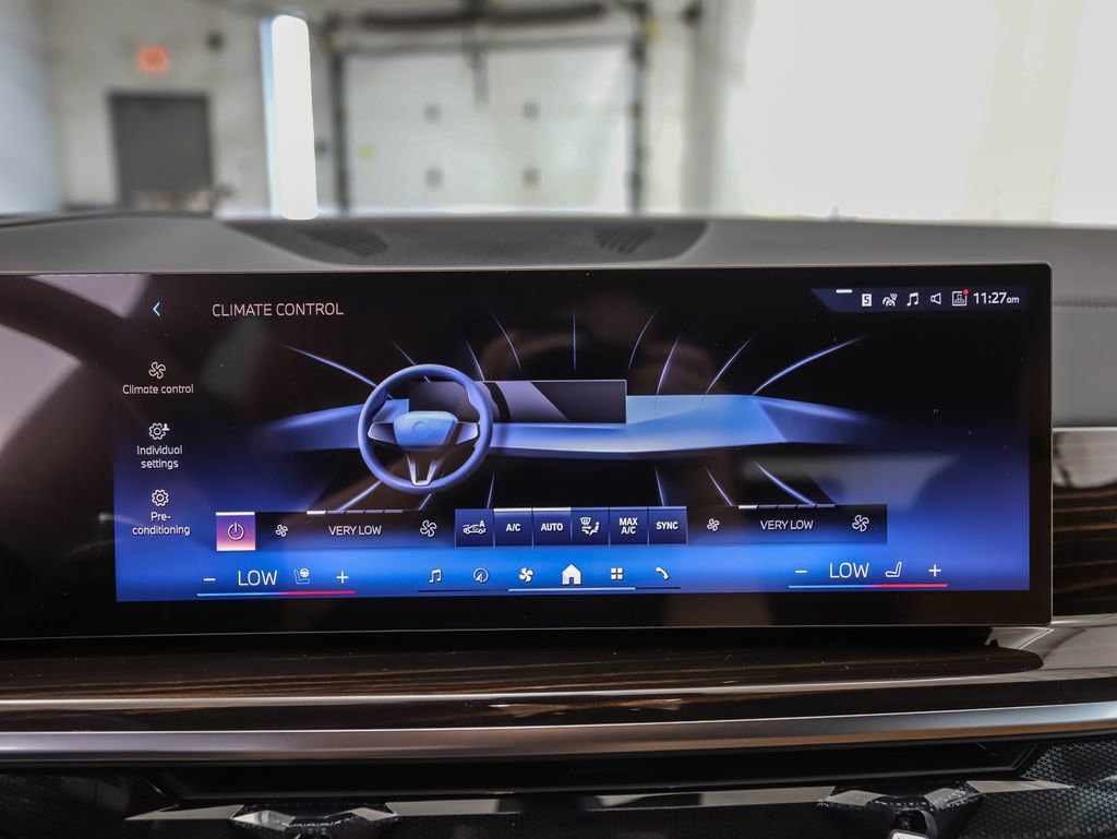 Used 2026 BMW X5 xDrive40i AWD/4WD image 19