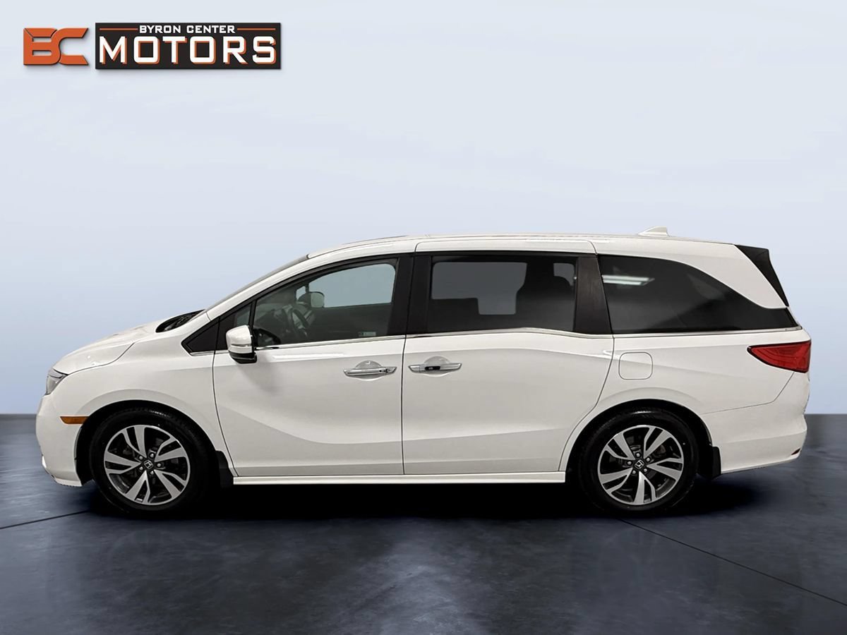 Used 2022 Honda Odyssey Touring image 3