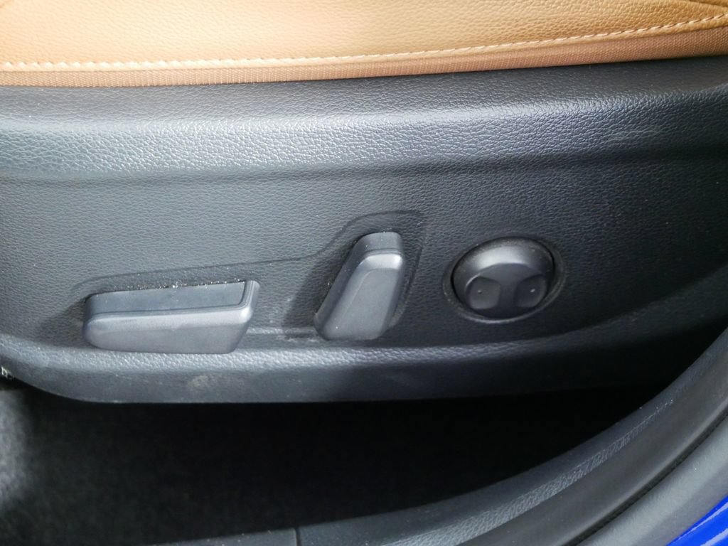 Used 2024 Kia Soul EX w/ Option Group 015 FWD image 25
