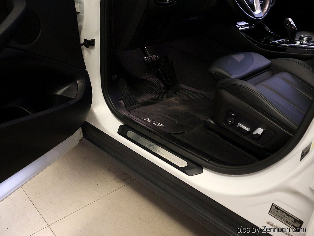 Certified 2018 BMW X3 xDrive30i AWD/4WD image 25