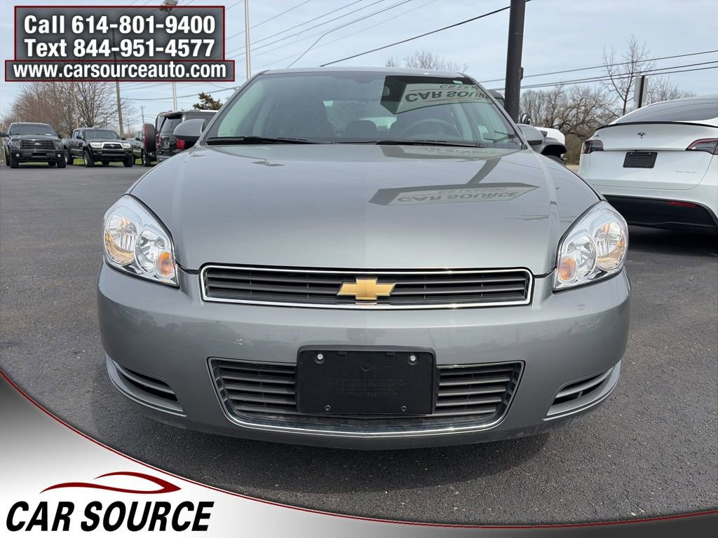 Used 2009 Chevrolet Impala LT FWD image 2