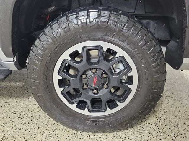 Used 2025 Toyota 4Runner TRD Off-Road AWD/4WD image 8