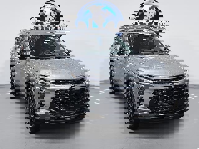 New 2026 Chevrolet Trax ACTIV w/ Sunroof Package