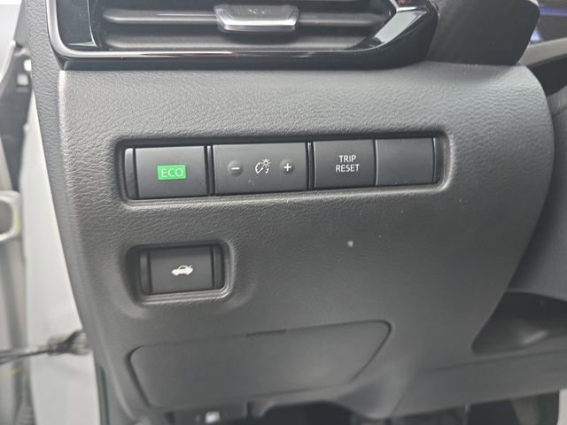 Used 2022 Nissan Sentra SV w/ All-Weather Package image 37