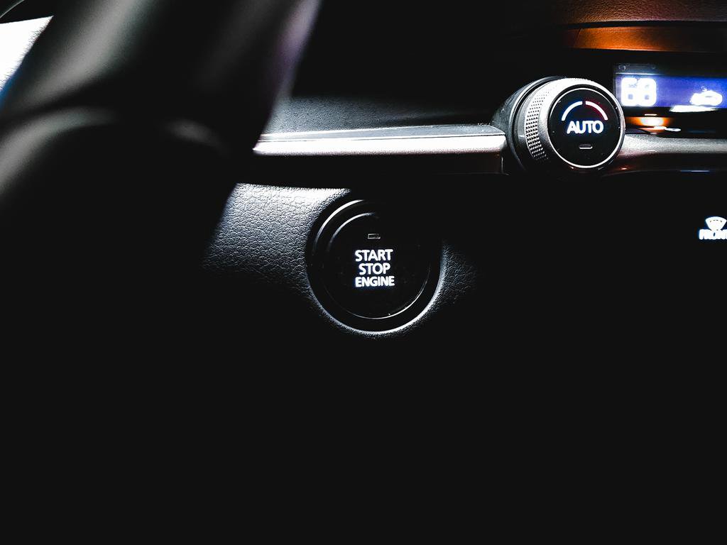 Used 2021 MAZDA CX-30 FWD 2.5 S w/ Select Package image 26