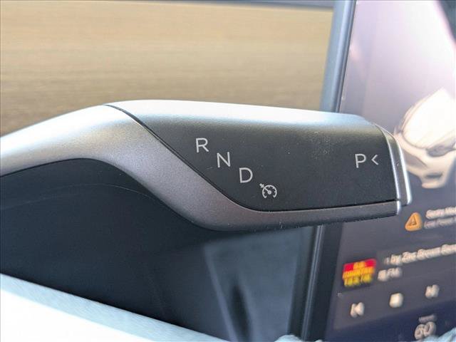 Used 2024 Tesla Model Y Long Range RWD image 12