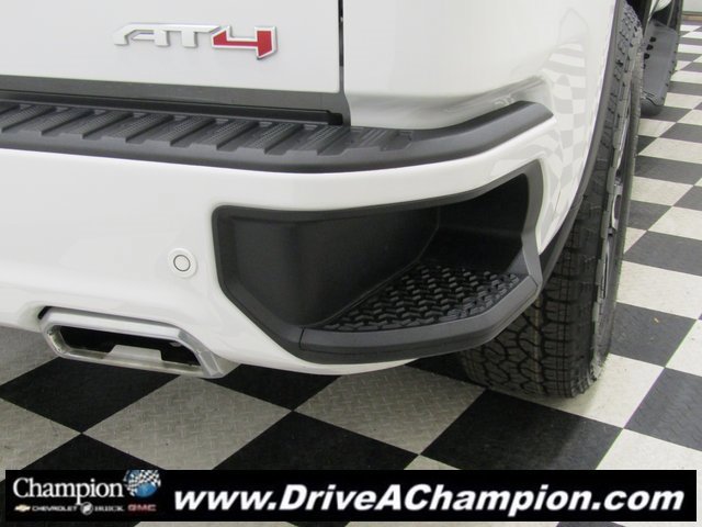 Certified 2024 GMC Sierra 1500 AT4 w/ AT4 Premium Package image 16