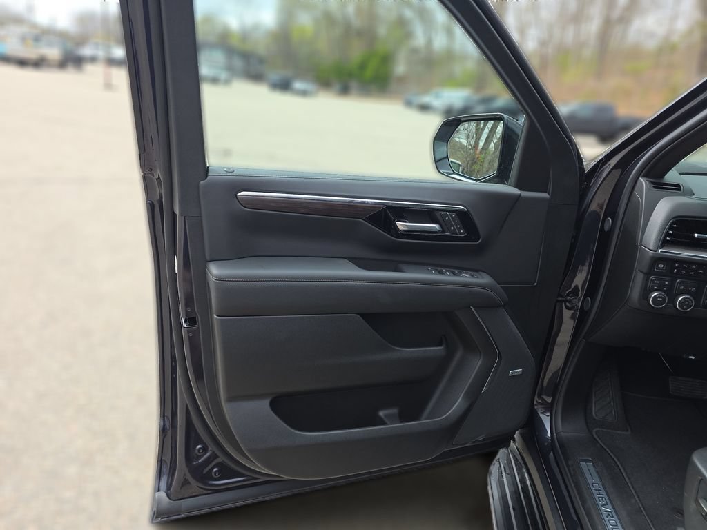 New 2026 Chevrolet Tahoe Premier AWD/4WD image 21