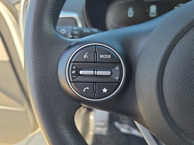 Used 2023 Kia Soul LX w/ LX Technology Package image 20