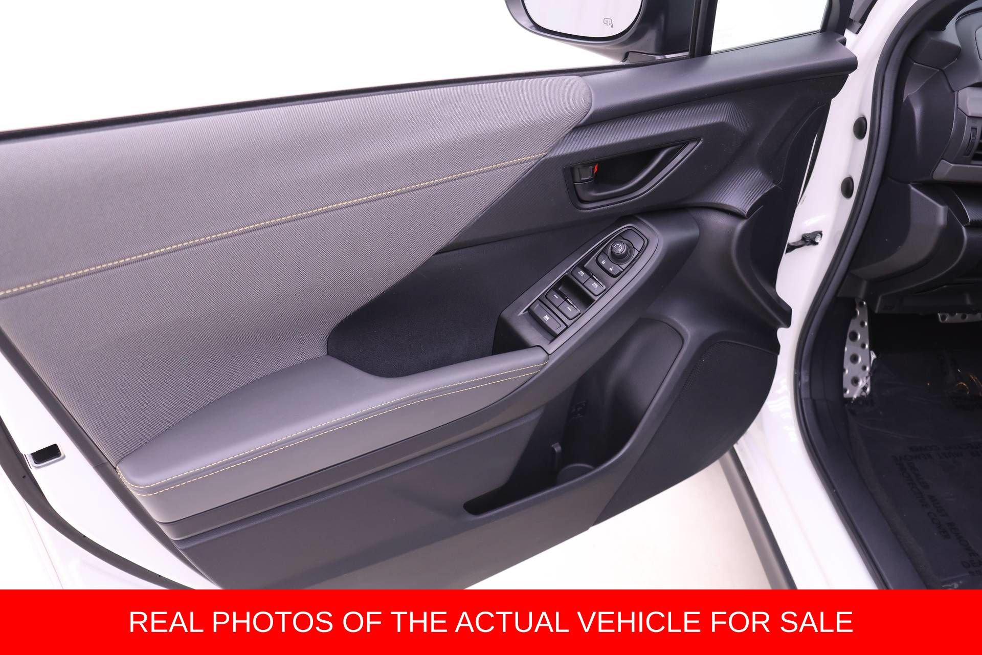 Used 2025 Subaru Crosstrek 2.5i Sport AWD/4WD image 8