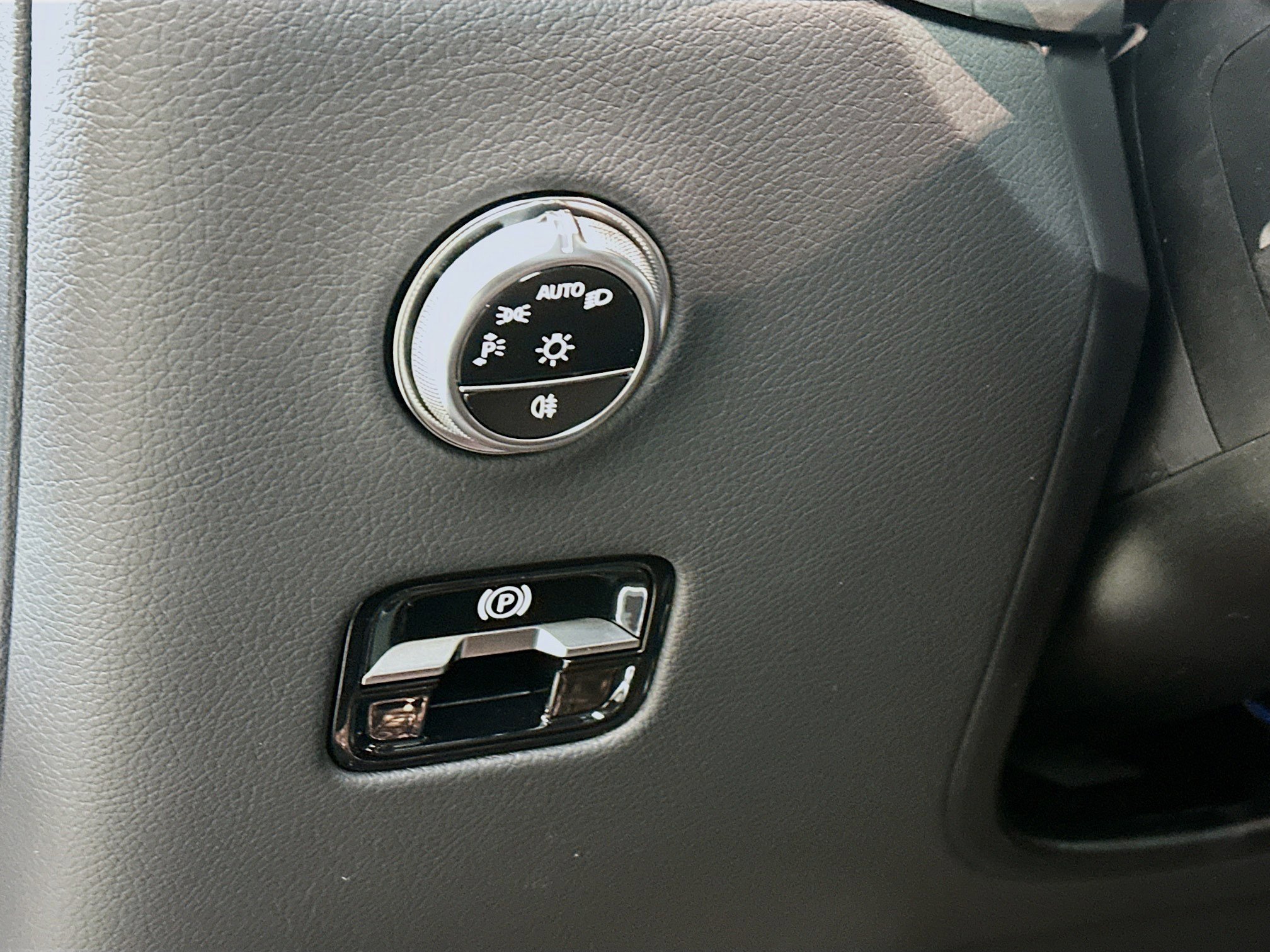 New 2026 Mercedes-Benz GLC 300 4MATIC image 10