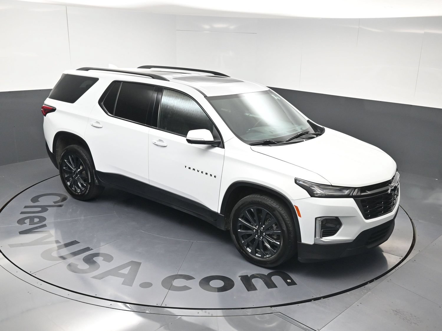 Used 2023 Chevrolet Traverse RS AWD/4WD image 33