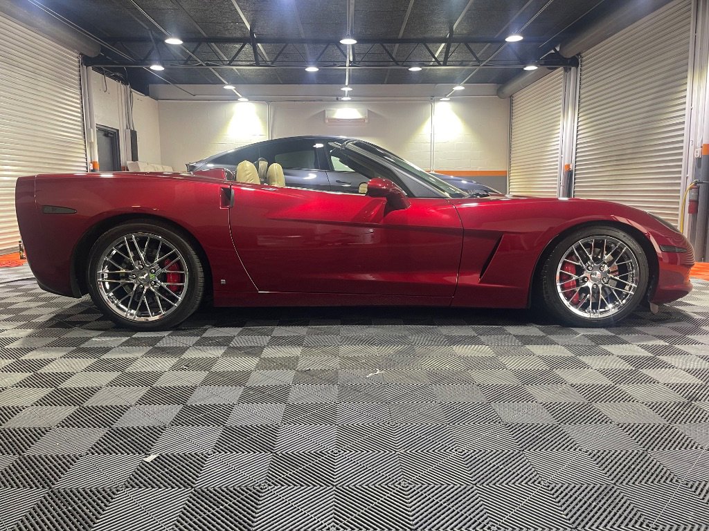 Used 2007 Chevrolet Corvette Convertible w/ Preferred Equipment Group image 7