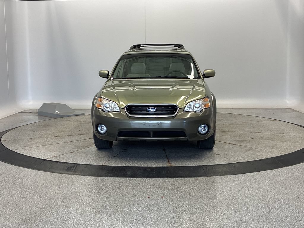 Used 2006 Subaru Outback 2.5i Limited w/ Popular Equipment Group 2B AWD/4WD image 10