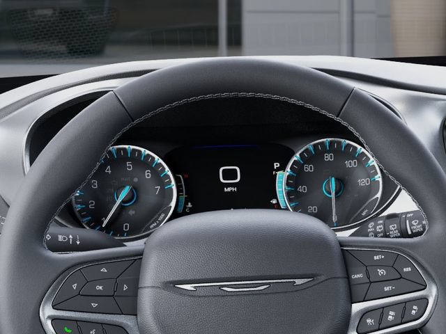 New 2027 Chrysler Pacifica Select AWD/4WD image 17