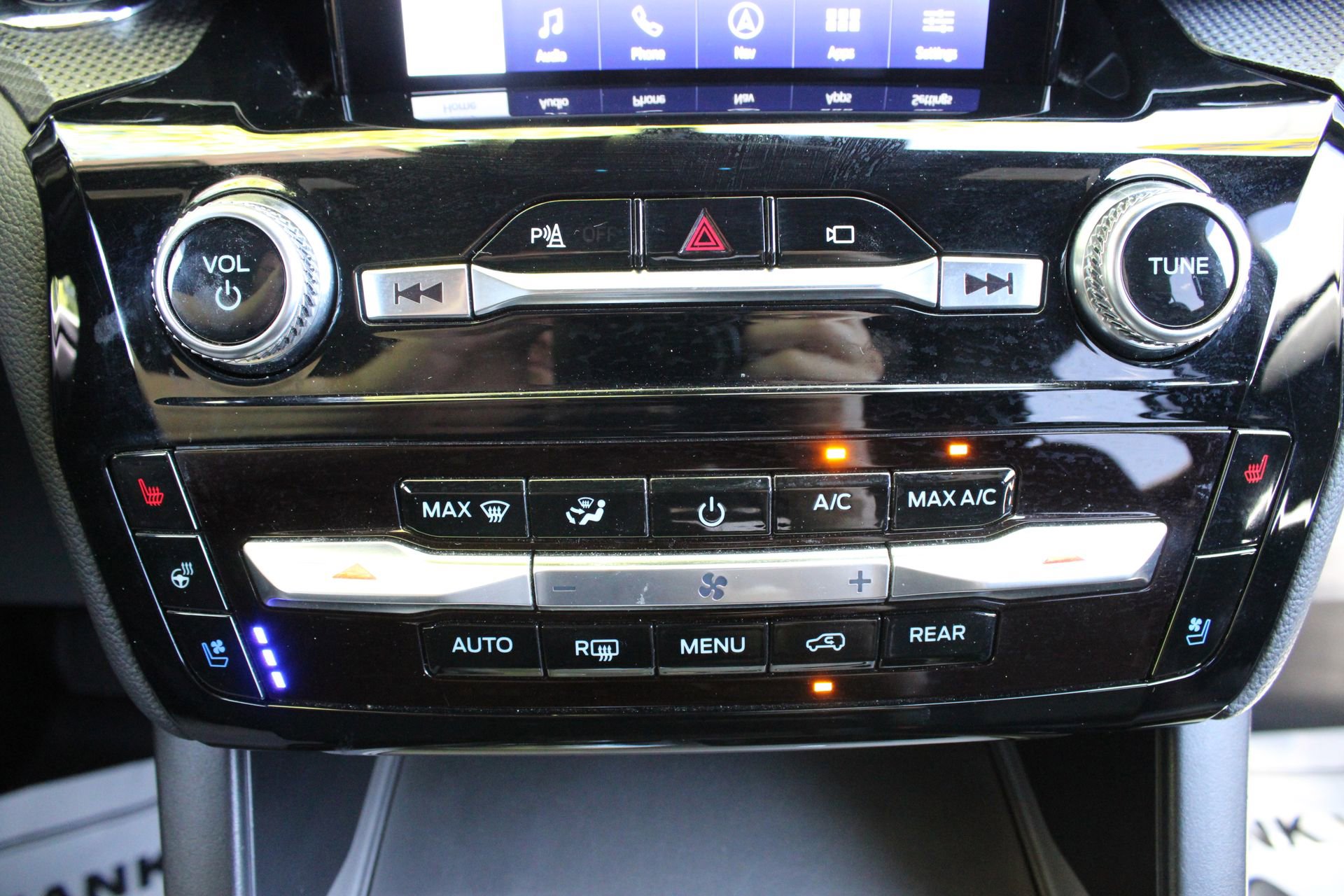 Used 2022 Ford Explorer ST w/ Equipment Group 401A AWD/4WD image 44