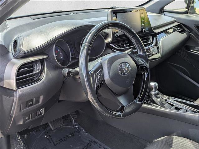 Used 2019 Toyota C-HR XLE FWD image 10