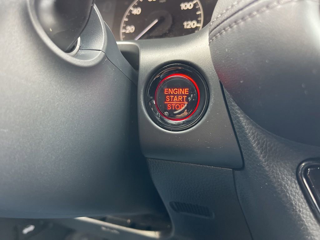 Certified 2025 Honda HR-V EX-L image 17