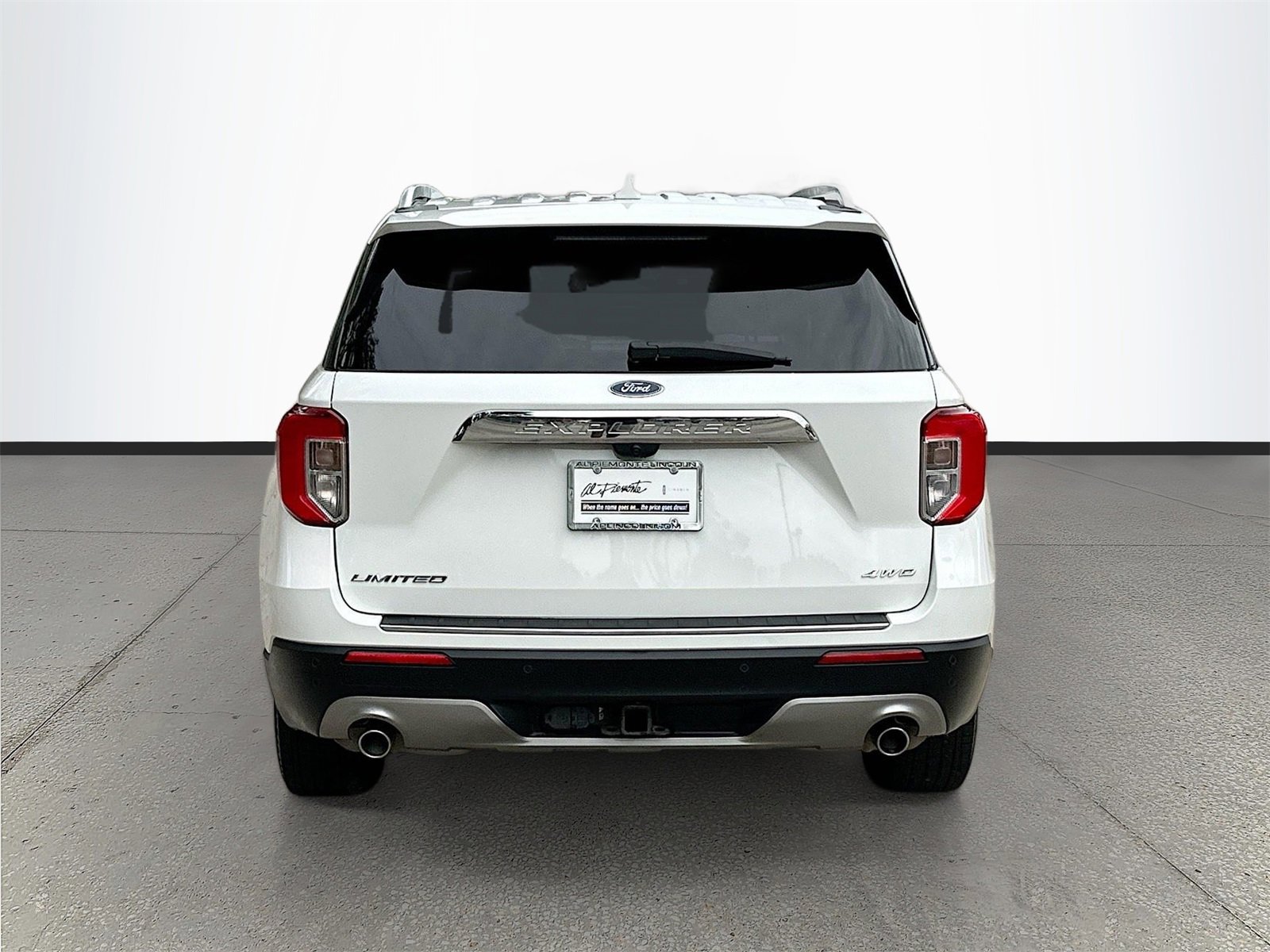 Used 2022 Ford Explorer Limited w/ Equipment Group 301A image 6