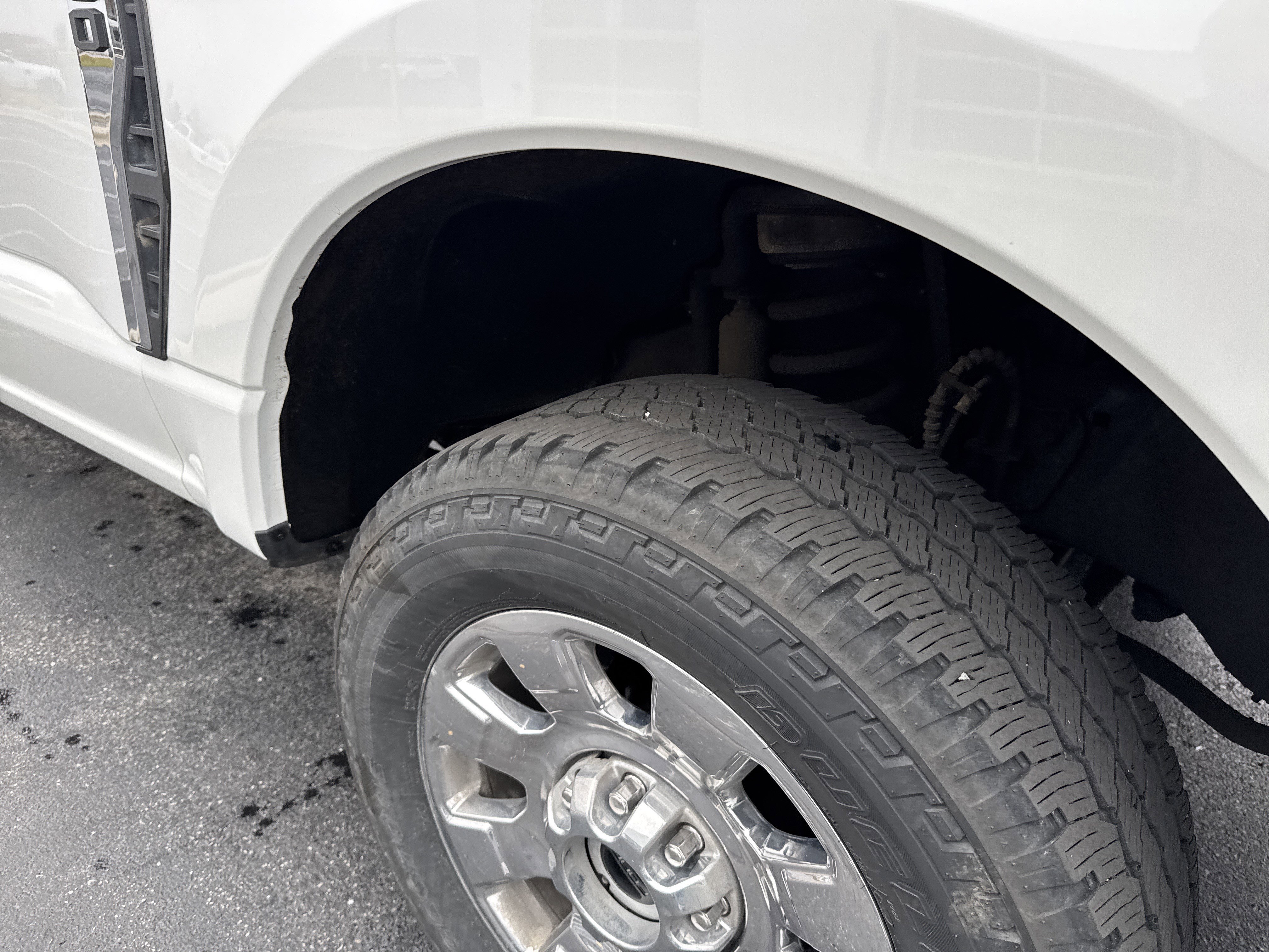 Certified 2023 Ford F350 Lariat w/ Lariat Ultimate Package image 7