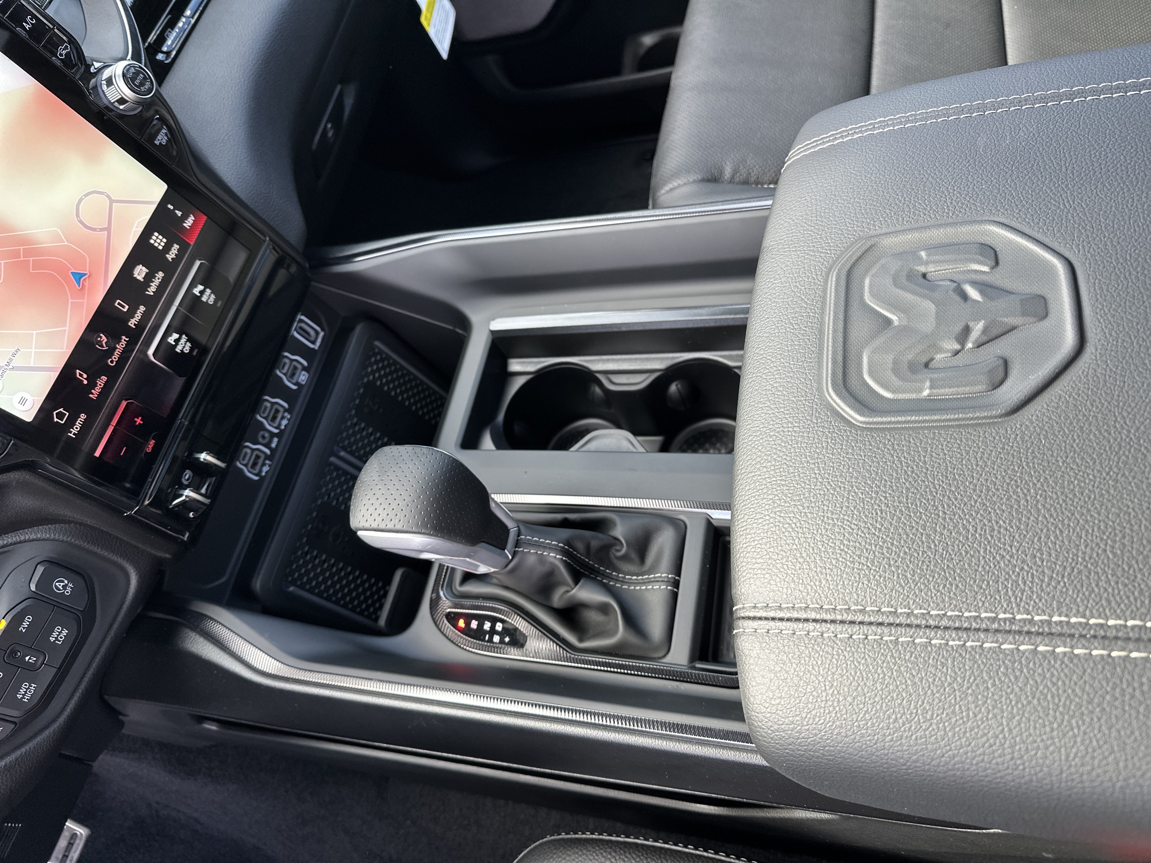 New 2026 RAM 1500 Rebel w/ G/T Package AWD/4WD image 32