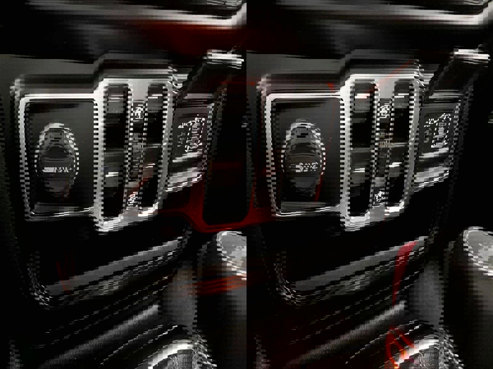 Used 2022 Jeep Wrangler Unlimited Sahara w/ Cold Weather Group image 26