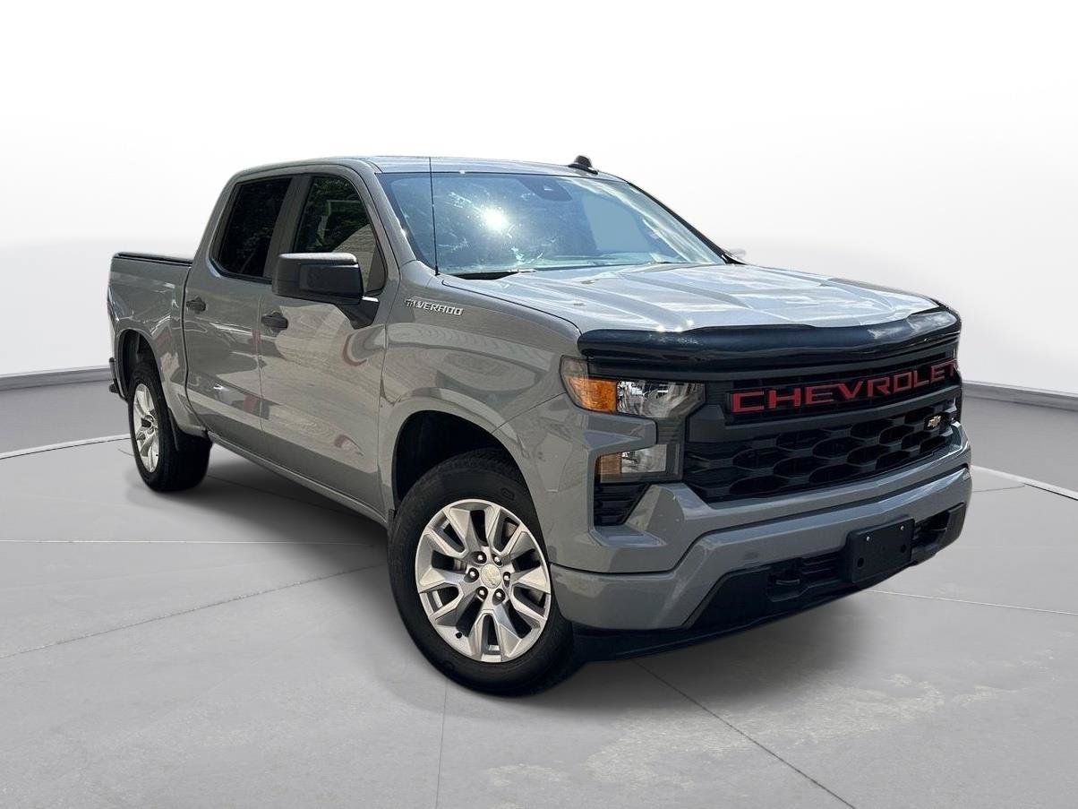 Used 2024 Chevrolet Silverado 1500 Custom RWD image 4