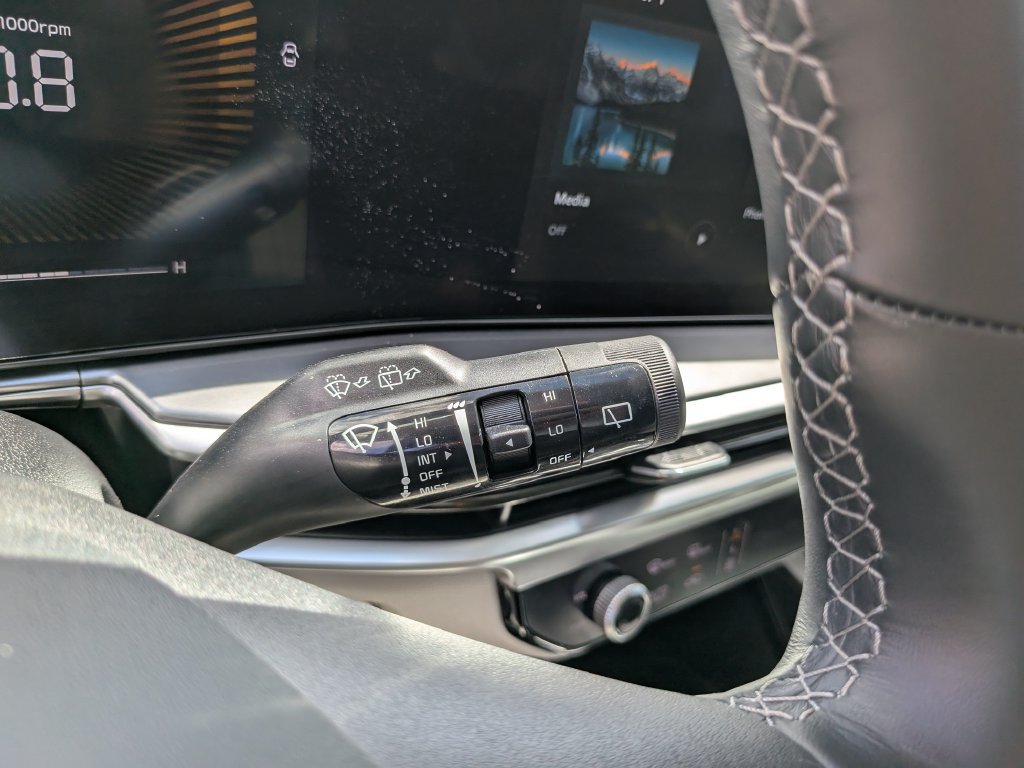 Certified 2026 Kia Sorento S FWD image 34