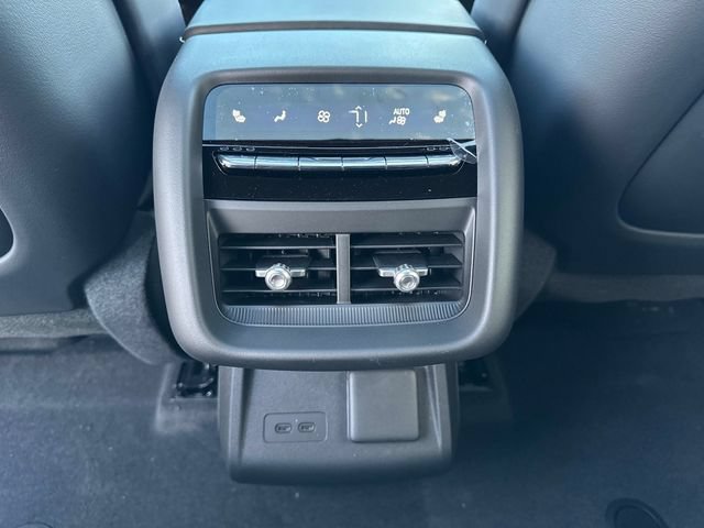 New 2026 Cadillac Lyriq V w/ LPO, Onyx Lite Package AWD/4WD image 13