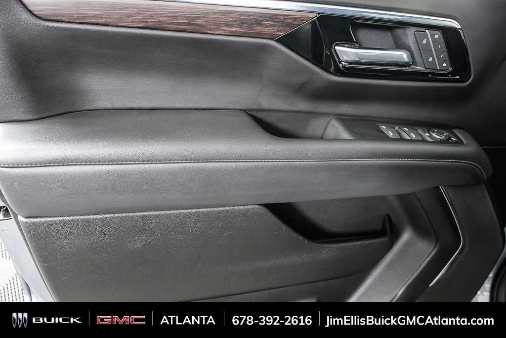 Used 2025 Chevrolet Tahoe LT AWD/4WD image 6