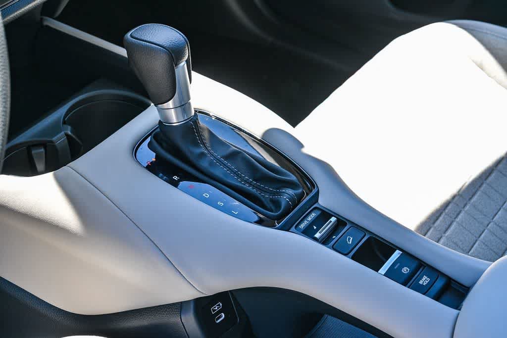 New 2027 Honda HR-V LX image 24
