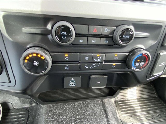 New 2025 Ford F550 2WD Regular Cab Super Duty w/ XL Chrome Package image 32