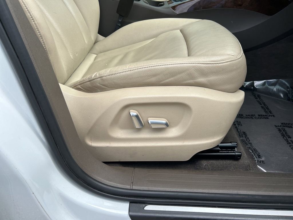 Used 2016 Audi Q5 2.0T Premium Plus w/ Technology Package image 42