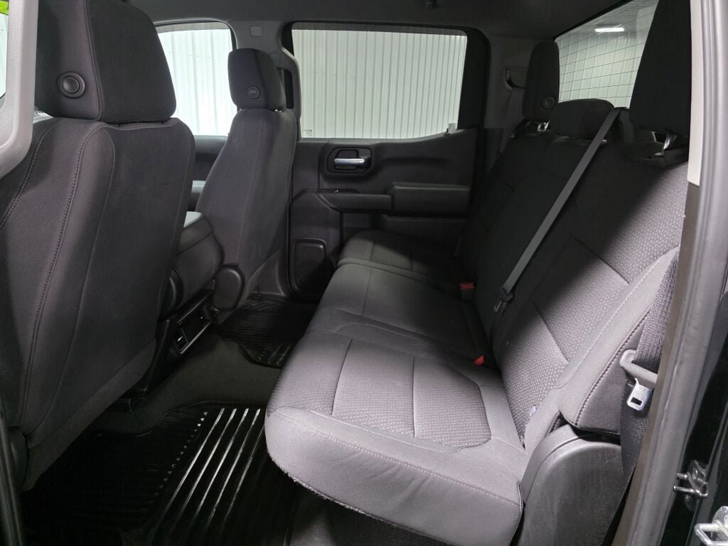 Used 2021 Chevrolet Silverado 1500 Custom w/ LPO, Dark Essentials Package AWD/4WD image 10