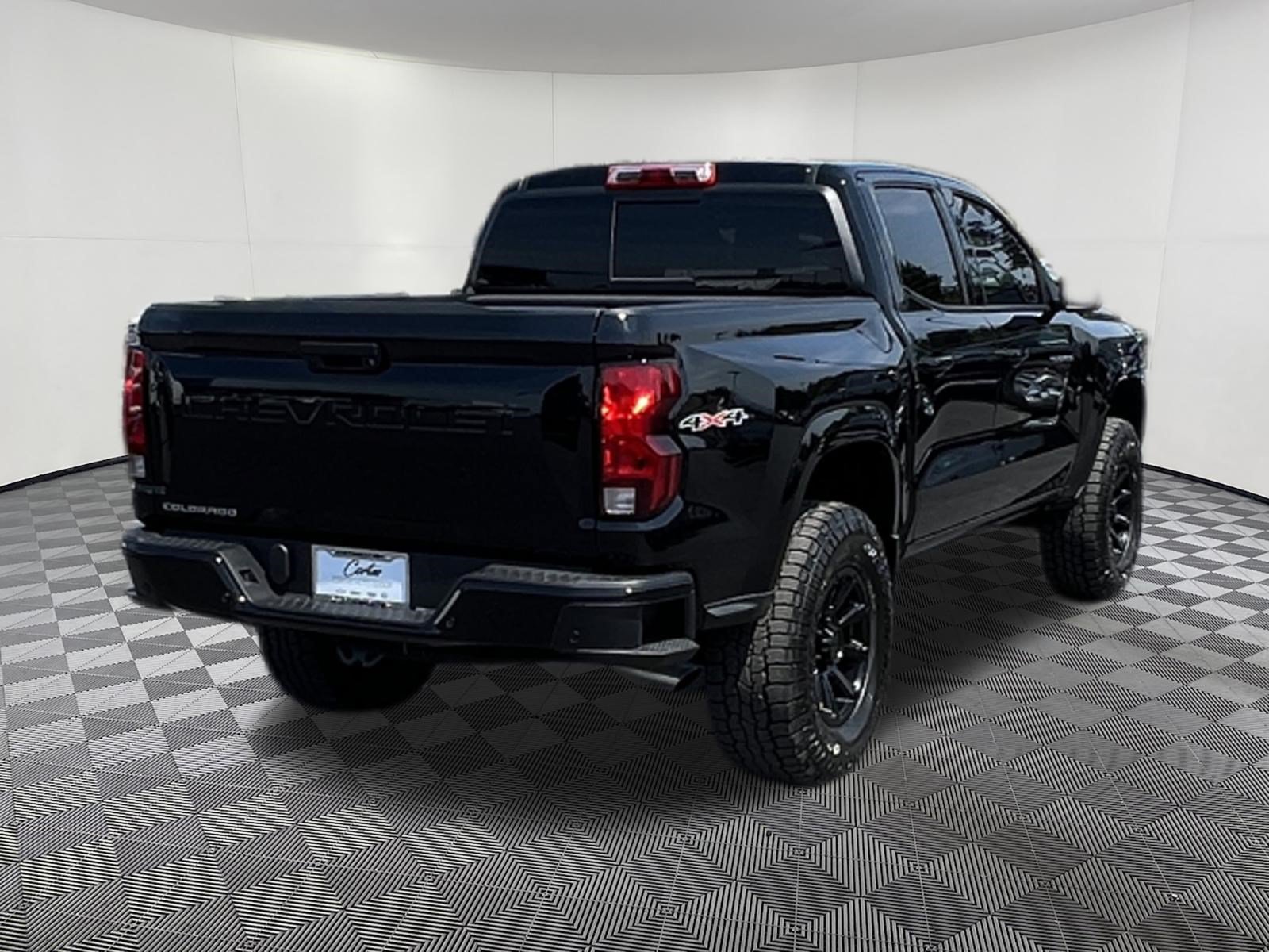 Used 2026 Chevrolet Colorado LT AWD/4WD image 6