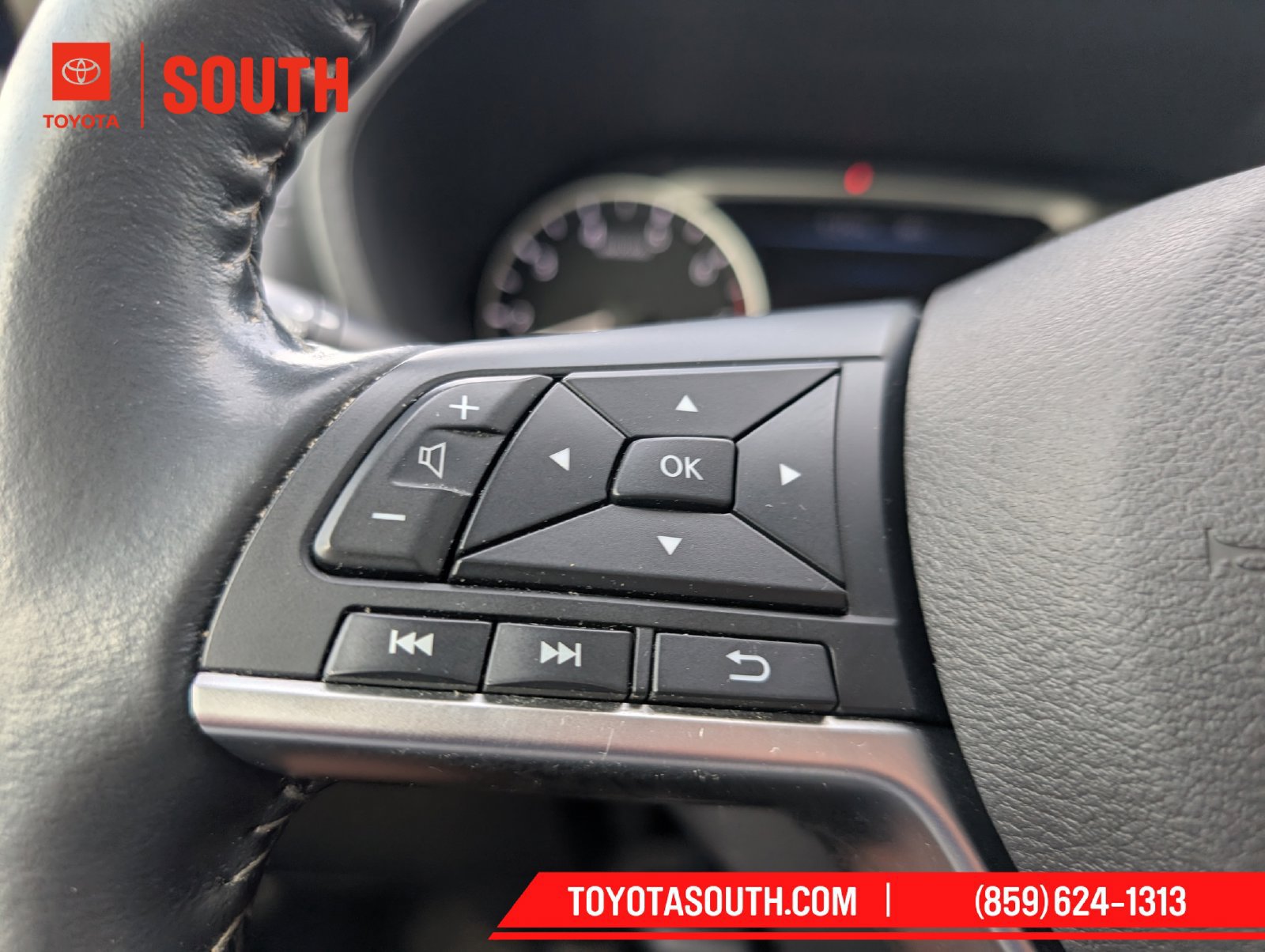 Used 2023 Nissan Sentra SV FWD image 15