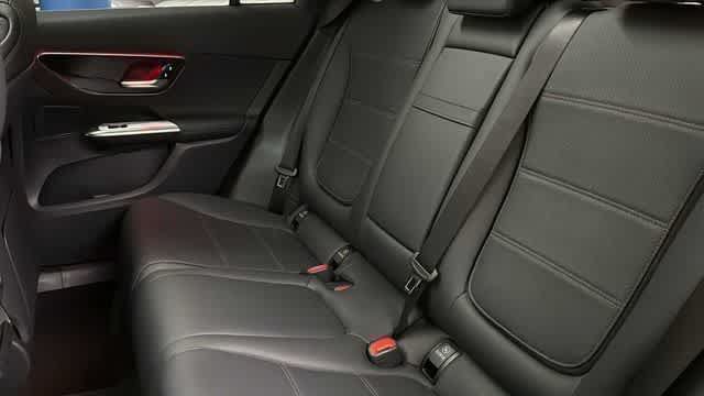 Certified 2026 Mercedes-Benz GLC 300 4MATIC image 31