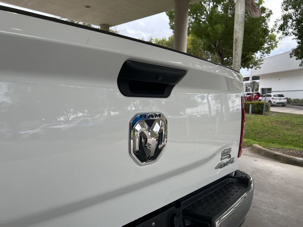 Certified 2024 RAM 2500 Big Horn AWD/4WD image 18