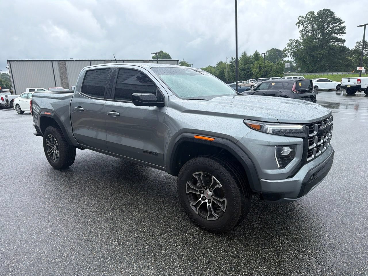 Used 2024 GMC Canyon AT4 AWD/4WD image 11