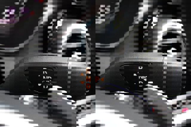 Used 2015 Mercedes-Benz C 400 4MATIC image 27