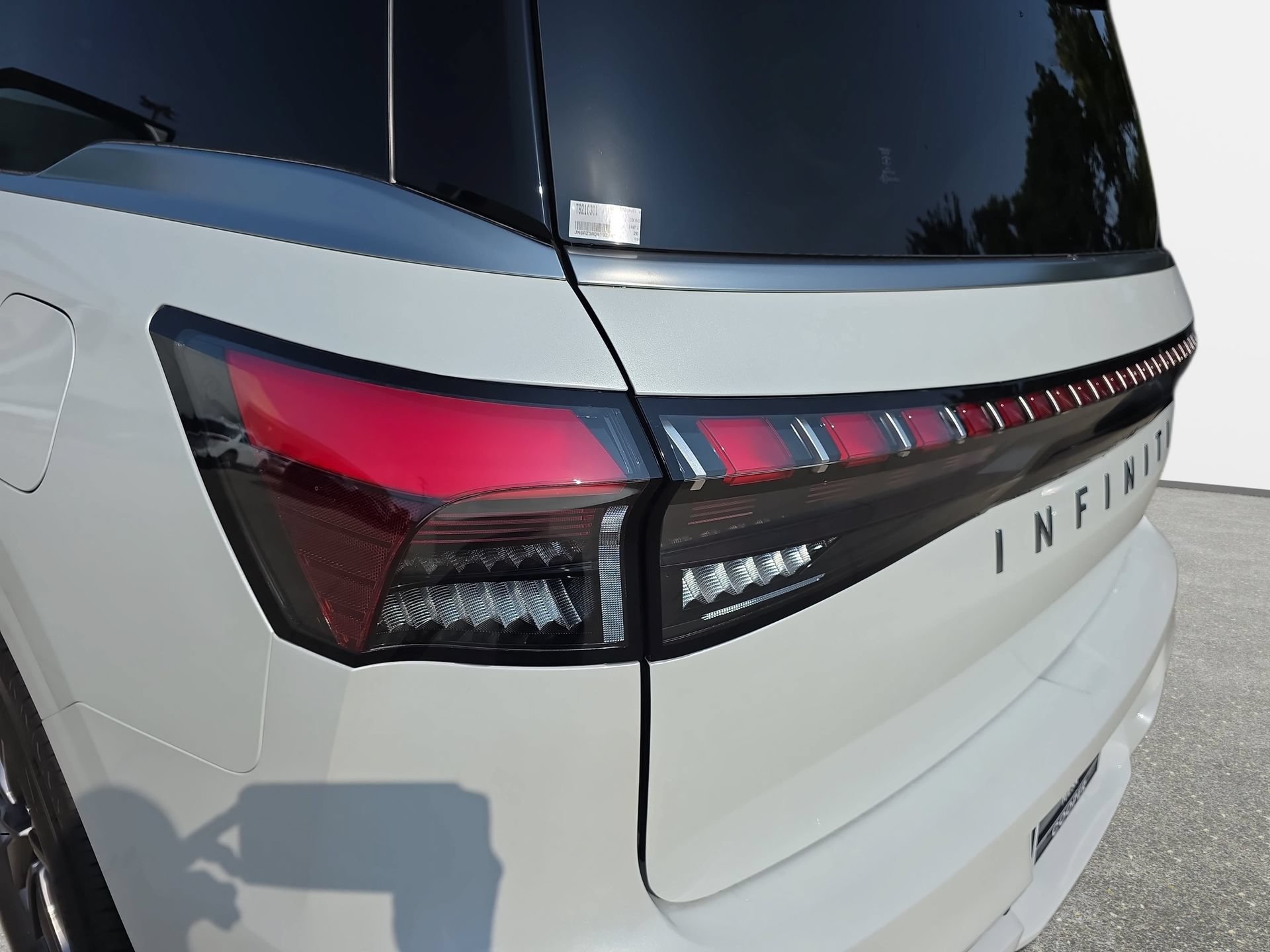 New 2026 INFINITI QX80 Pure RWD image 33
