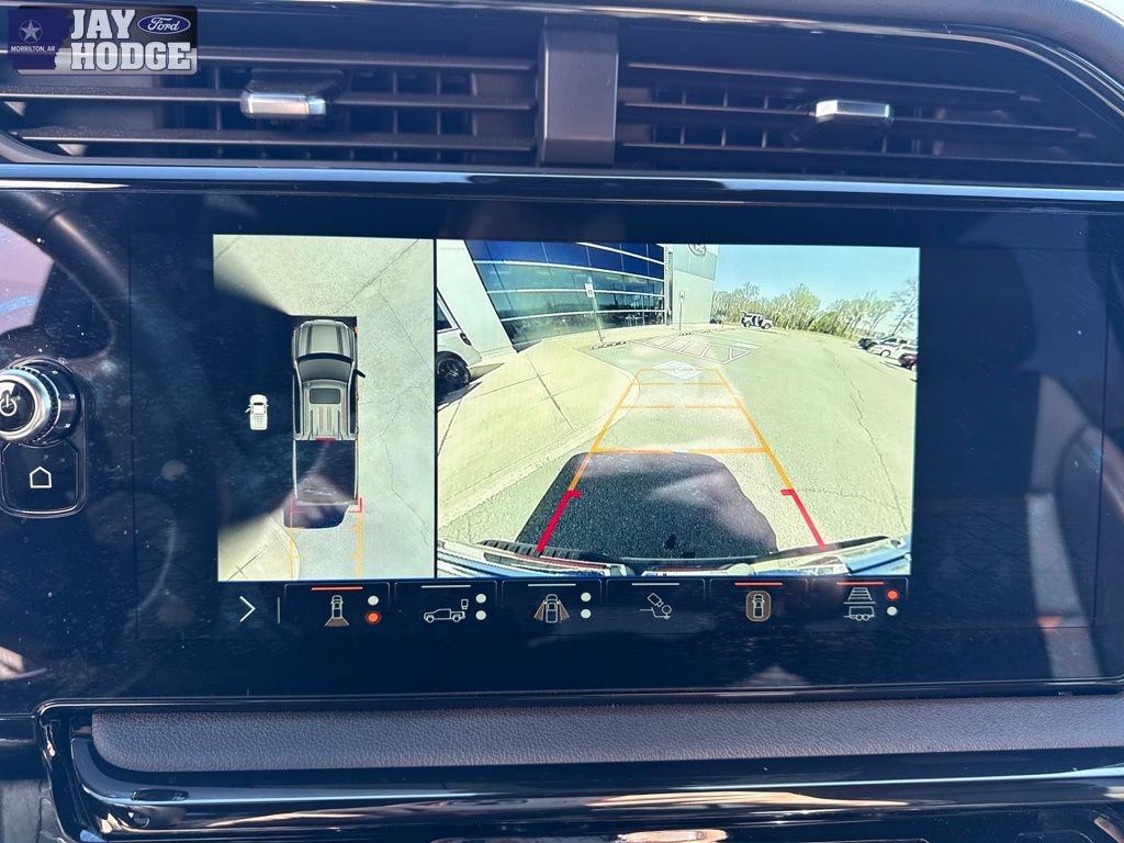 Used 2025 GMC Sierra 1500 AT4 w/ AT4 Premium Package image 24