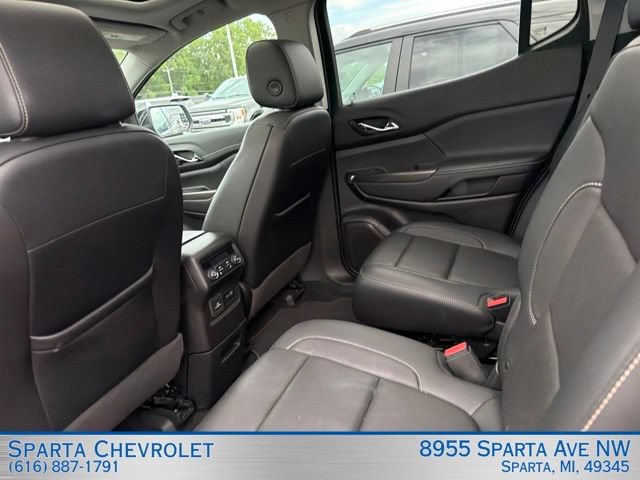 Used 2020 GMC Acadia SLT w/ Driver Alert Package II AWD/4WD image 10