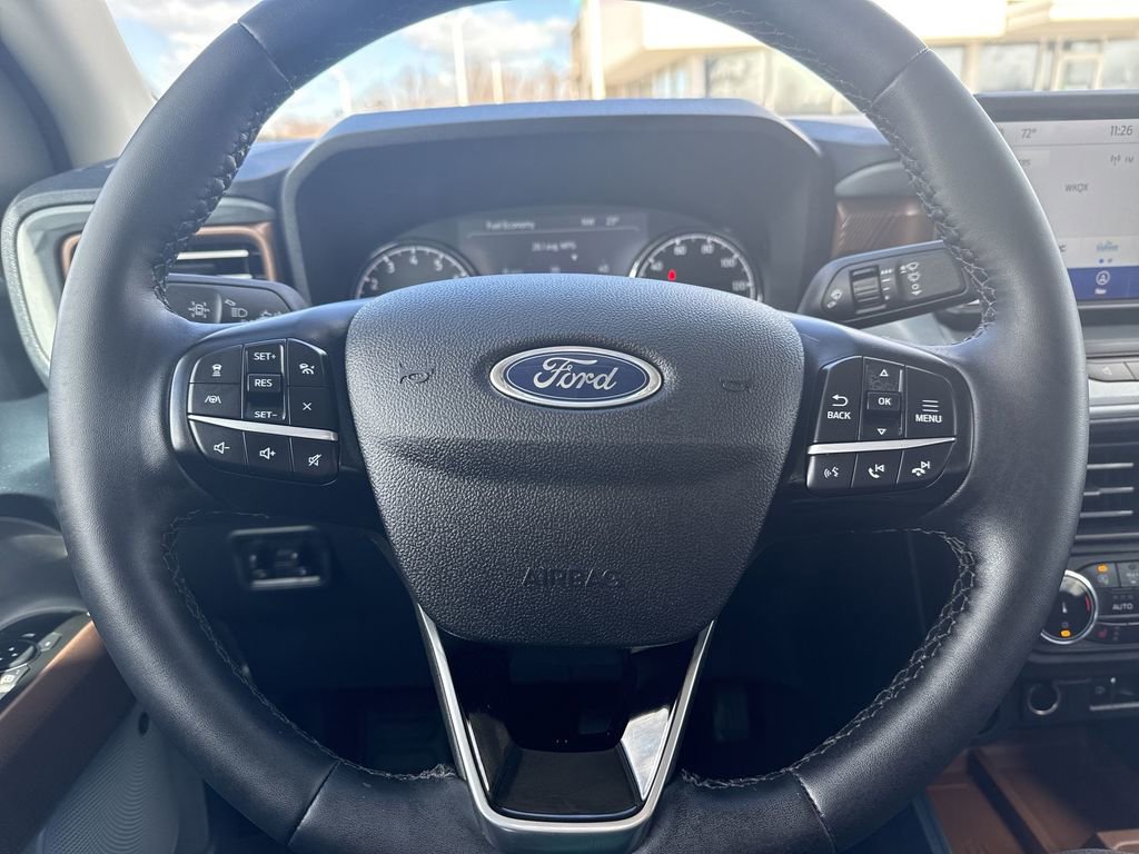 Used 2023 Ford Maverick Lariat w/ Lariat Luxury Package image 11