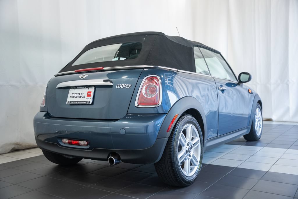 Used 2011 MINI Cooper Convertible FWD image 4