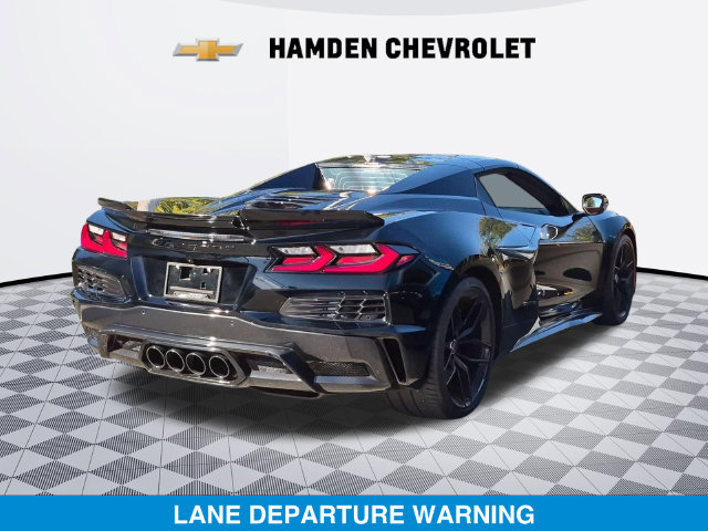 Used 2025 Chevrolet Corvette Z06 w/ Stealth Interior Trim Package RWD image 3