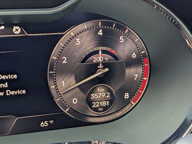 Used 2024 Bentley Flying Spur W12 image 11