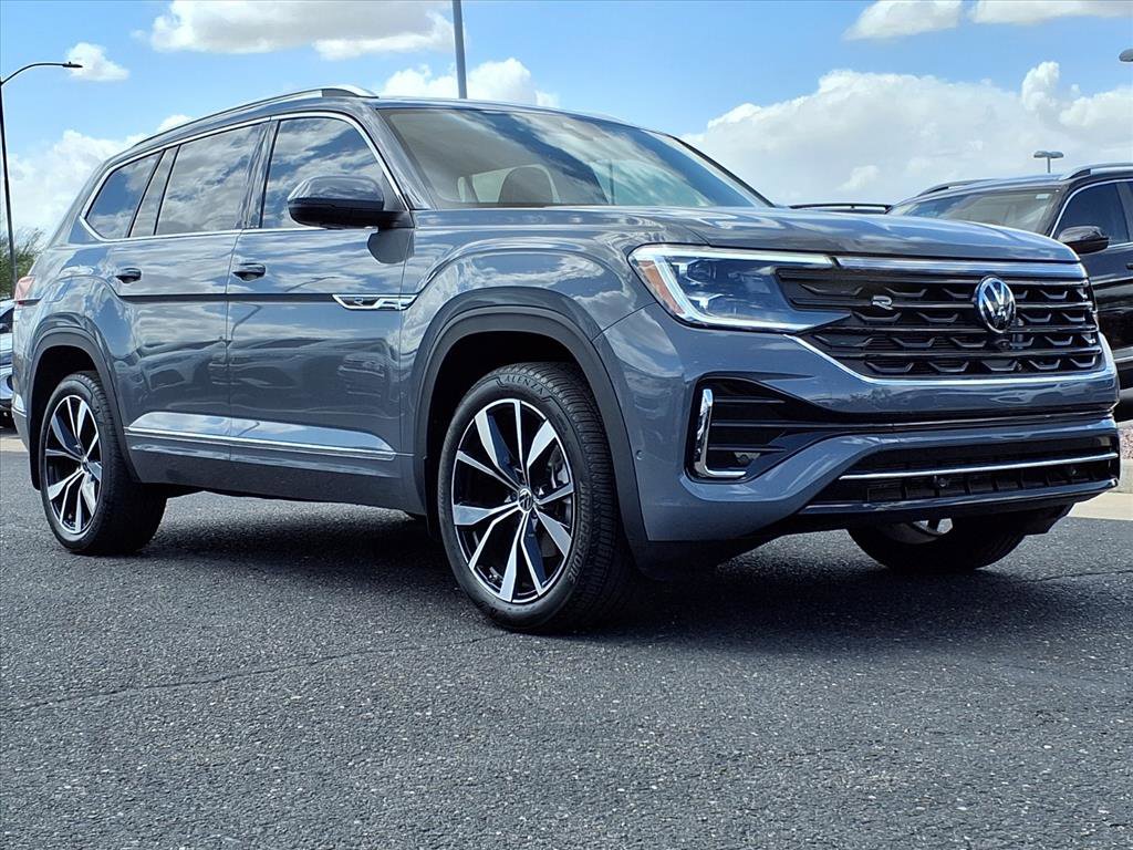 New 2025 Volkswagen Atlas SEL Premium R-Line